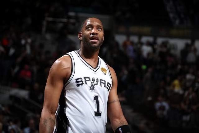 武磊今年打进42球 仅次于C罗、凯恩、哈兰德